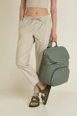 תמונת כל הלוק של New Parent Backpack